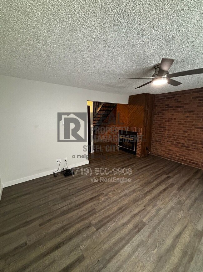 Building Photo - 2107 Chatalet Ln
