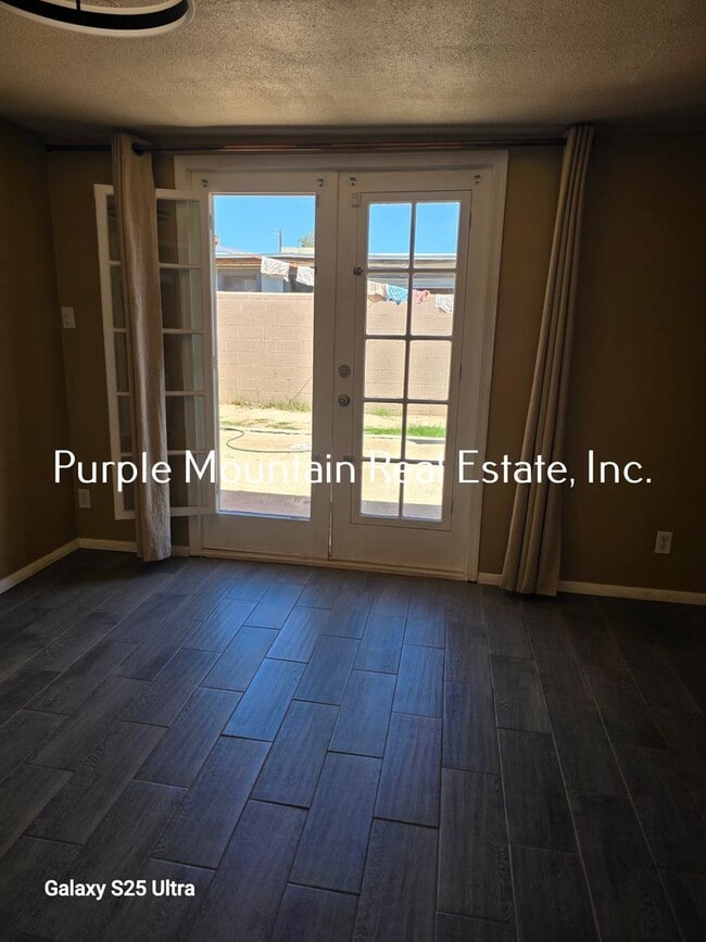 Building Photo - 4 Bedroom Home for Rent