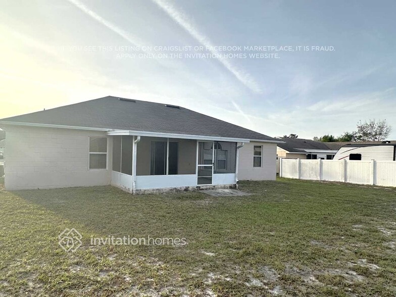 Building Photo - 2535 E Juliet Dr