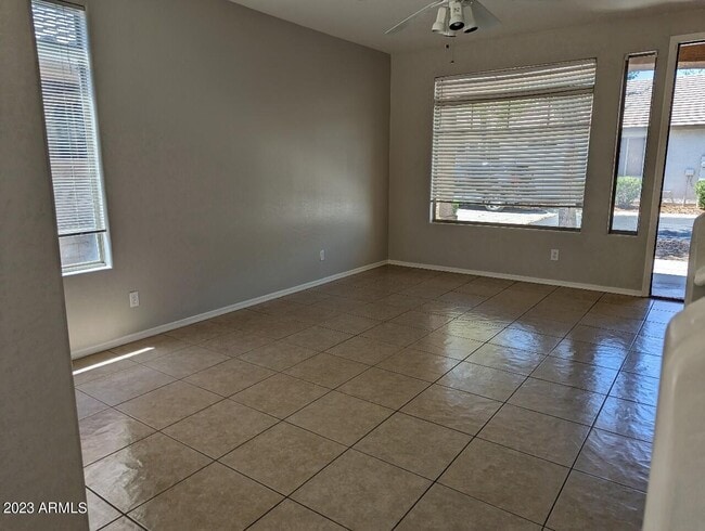 Building Photo - 1209 S Roger Way