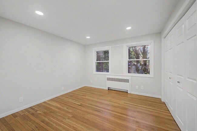 Building Photo - 36 Harmony Hill