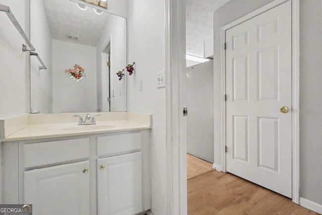 Building Photo - 2290 Berkeley Cove Ct NW