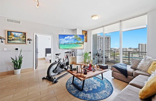 Building Photo - 90 SW 3rd St