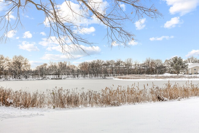 Building Photo - 262 W Inverrary Ln