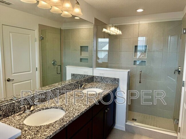 Building Photo - 13925 Easdale Aly