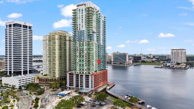 Building Photo - 1431 Riverplace Blvd