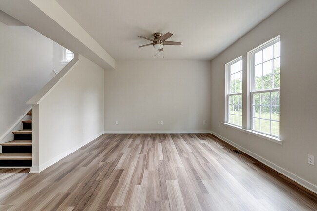 Building Photo - 309 Northfield Heights Lane