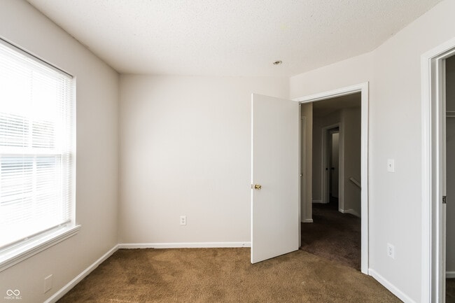 Building Photo - 4024 Village Trace Blvd