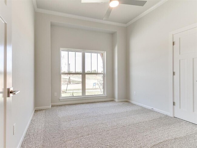 Building Photo - 13400 Sandoval Blvd