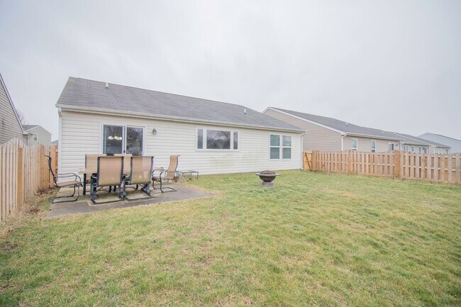 Building Photo - Available July 3rd! Cozy 3 BR Home in Lindberg Village