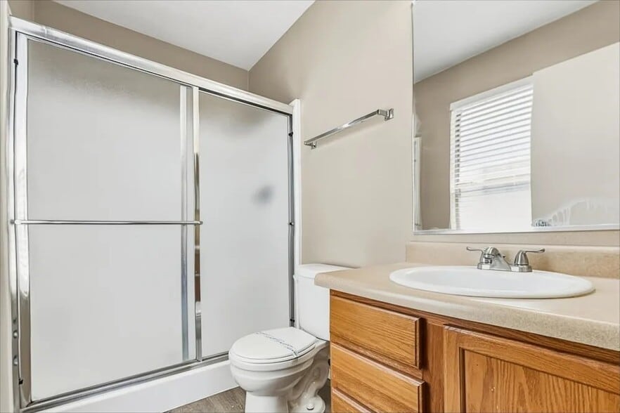 Building Photo - 3035 E Santa Rosa Dr