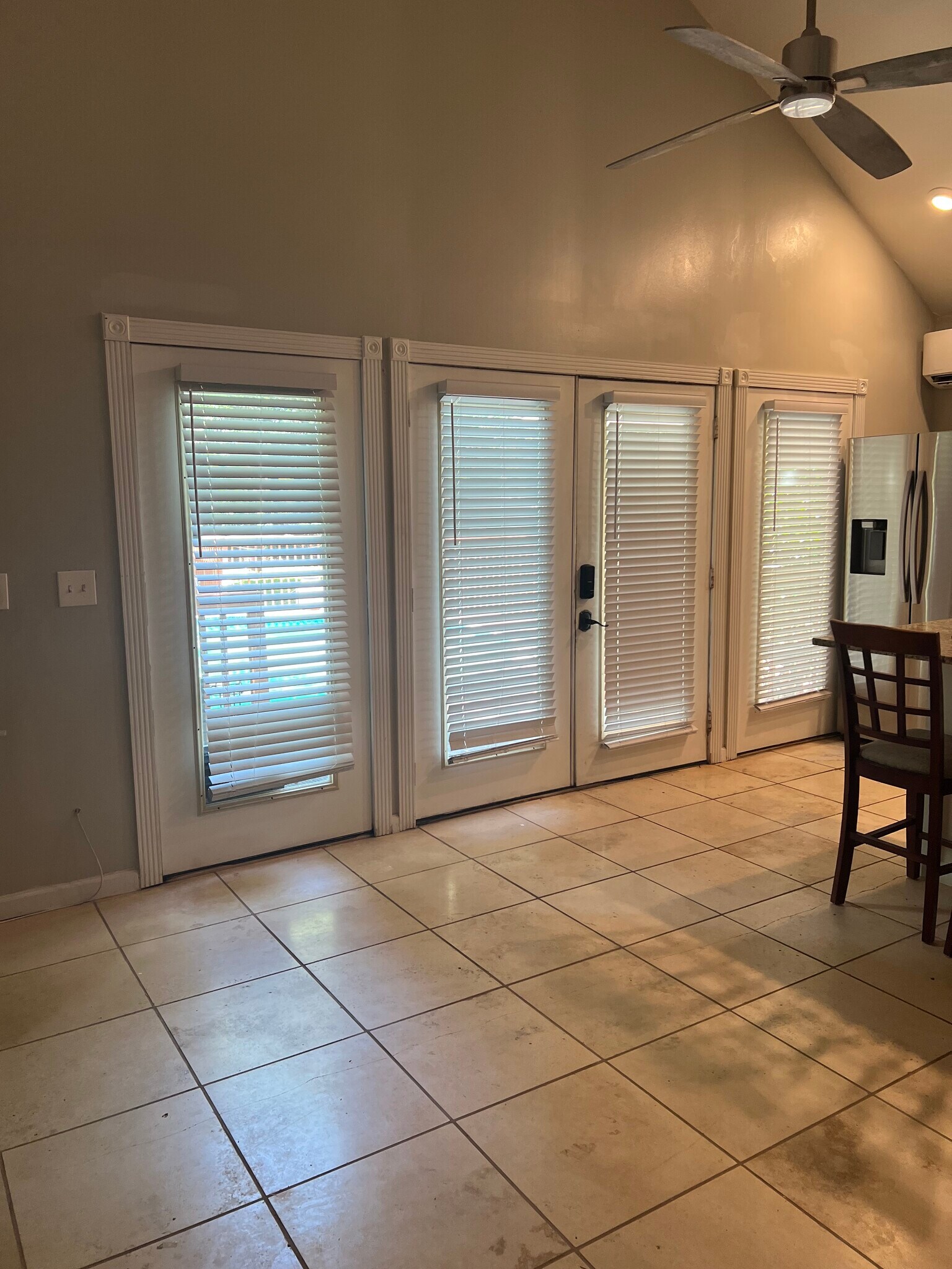 Building Photo - 1105 Sweetwater Cir