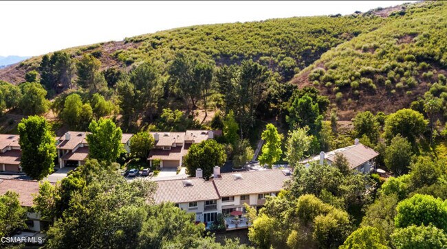 Building Photo - 778 N Valley Dr