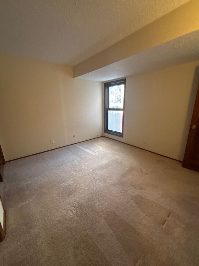 Building Photo - Townhouse Sandia Heights