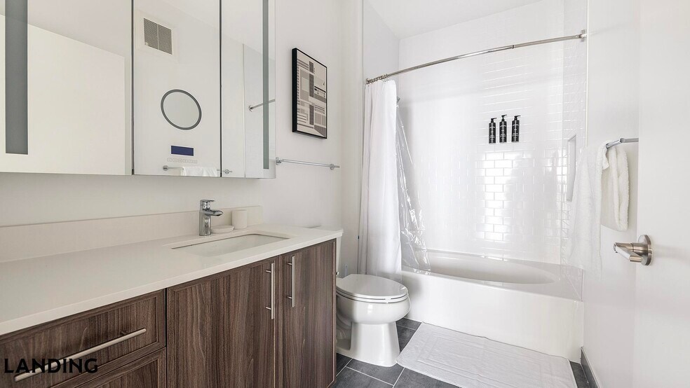 Building Photo - 5334 Baltimore Ave