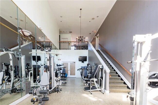 Building Photo - 3777 Peachtree Rd NE