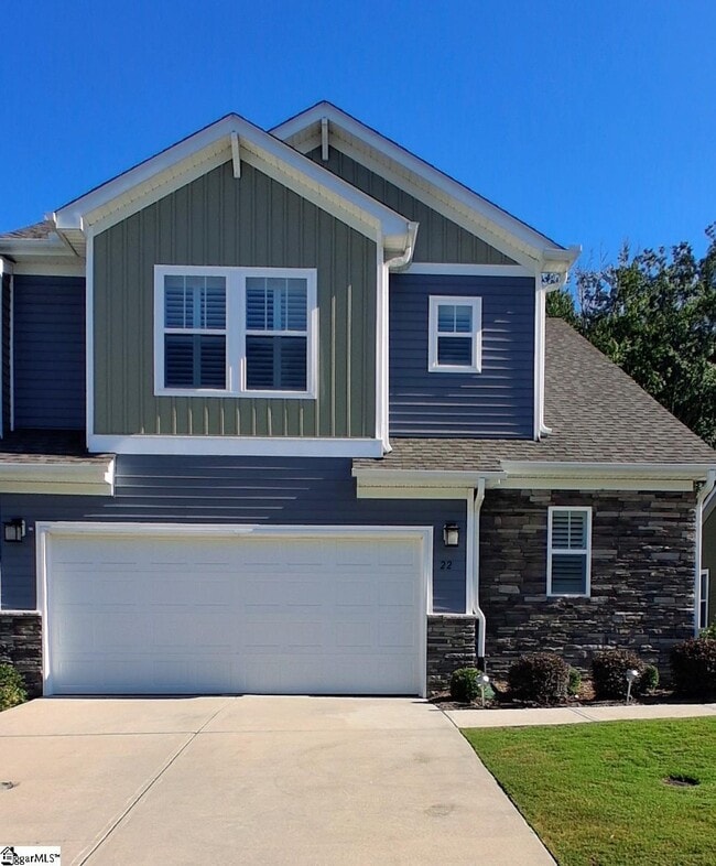 Building Photo - 22 Creekhaven Ln