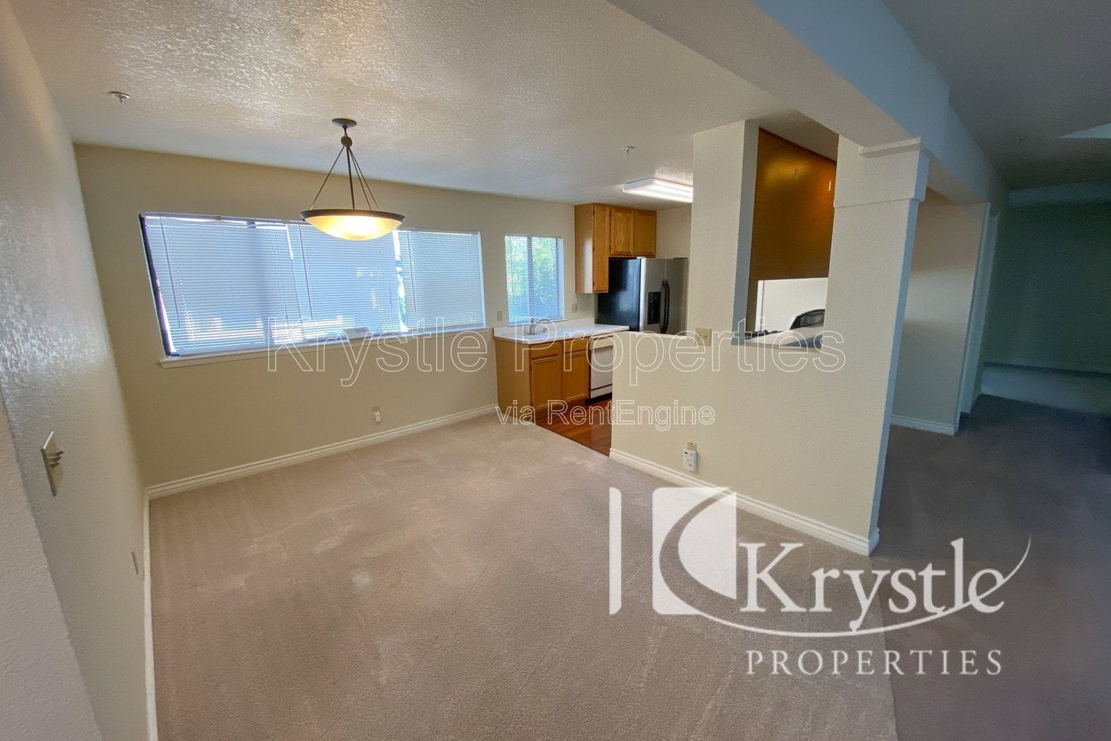 Building Photo - 206 Sea Crest Cir