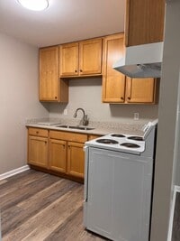 Building Photo - Santana - Princeton