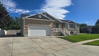 Building Photo - 6911 Hunter Dawn Way