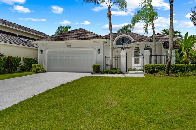 Building Photo - 2587 Muir Cir