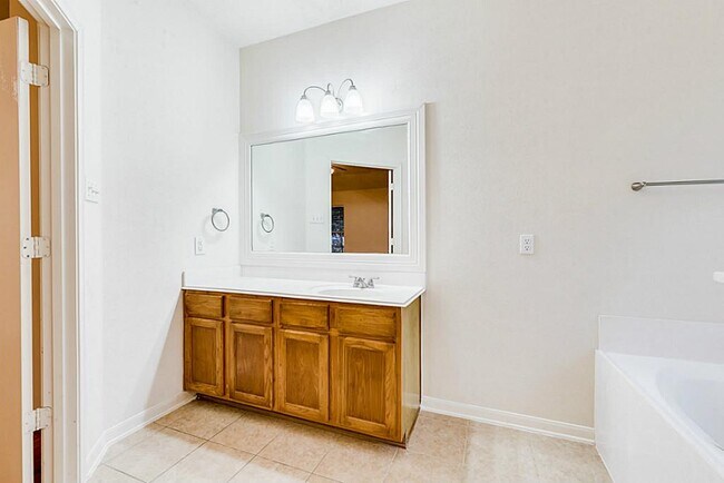 Building Photo - 25831 Chapman Falls Dr