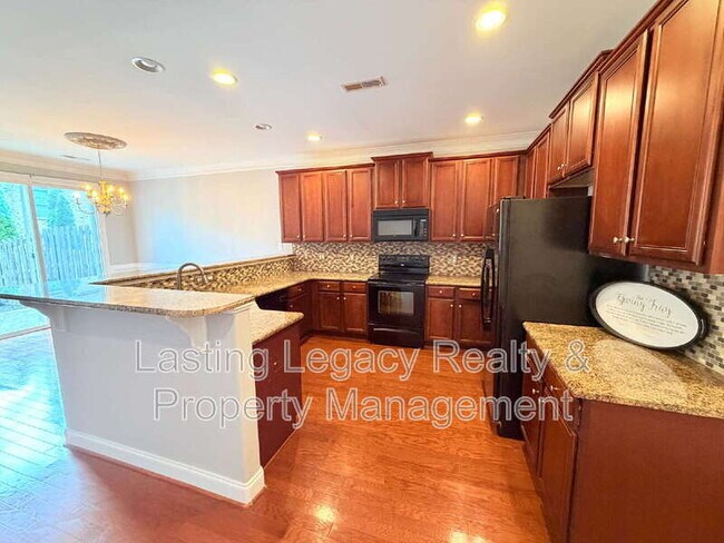 Building Photo - 959 Silver Leaf Dr