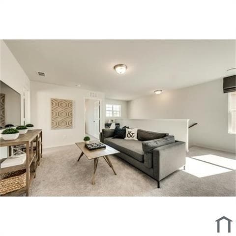 Building Photo - 1329 Rosenberg Dr