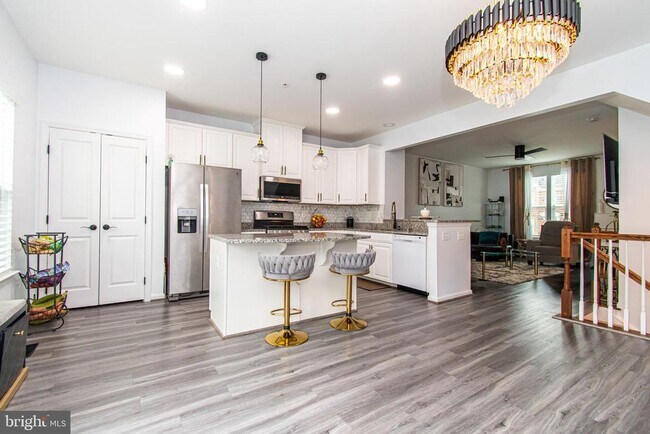 Building Photo - 4559 Tinder Box Cir