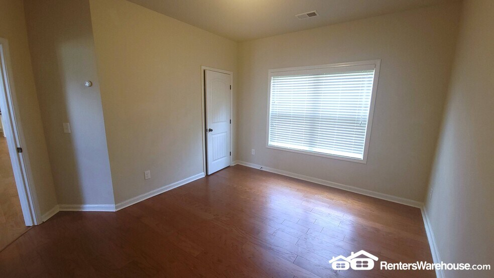 Building Photo - 2851 Summit Valley Dr