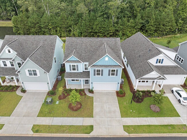 Building Photo - 201 Cherry Grv Dr