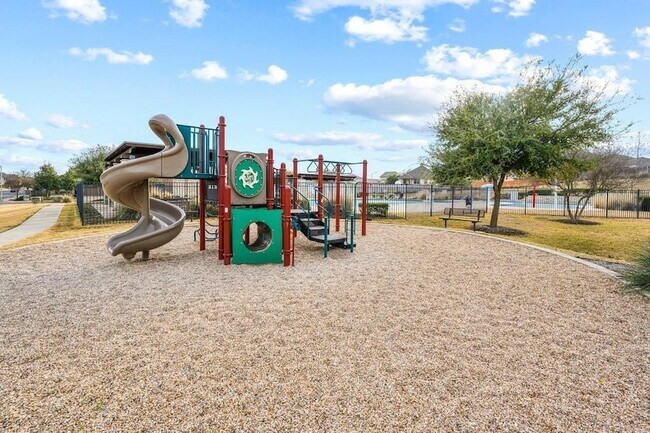 Building Photo - 108 Quarry Ln