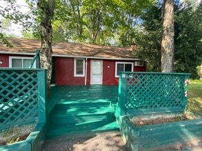 Building Photo - Chestnut Grove Village 17, 18, 19