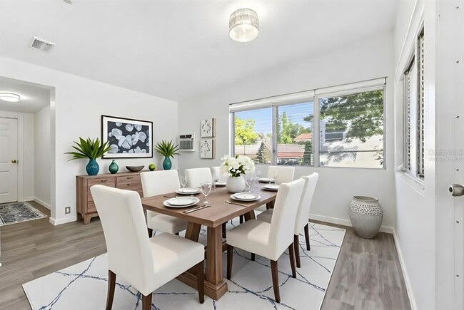 Building Photo - 5481 47th Ave N