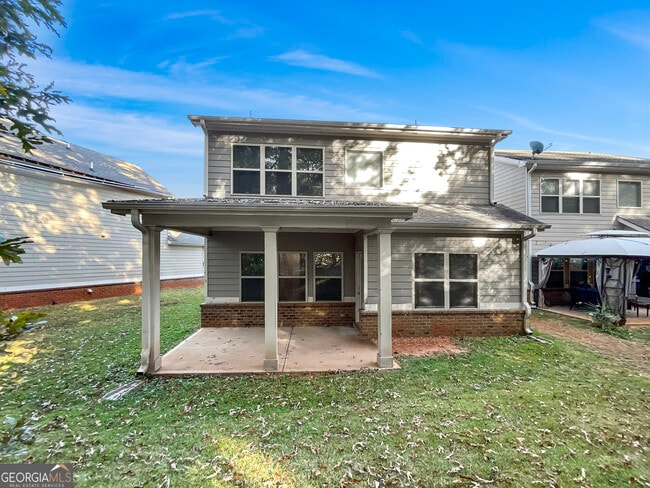 Building Photo - 202 Daisy Cir