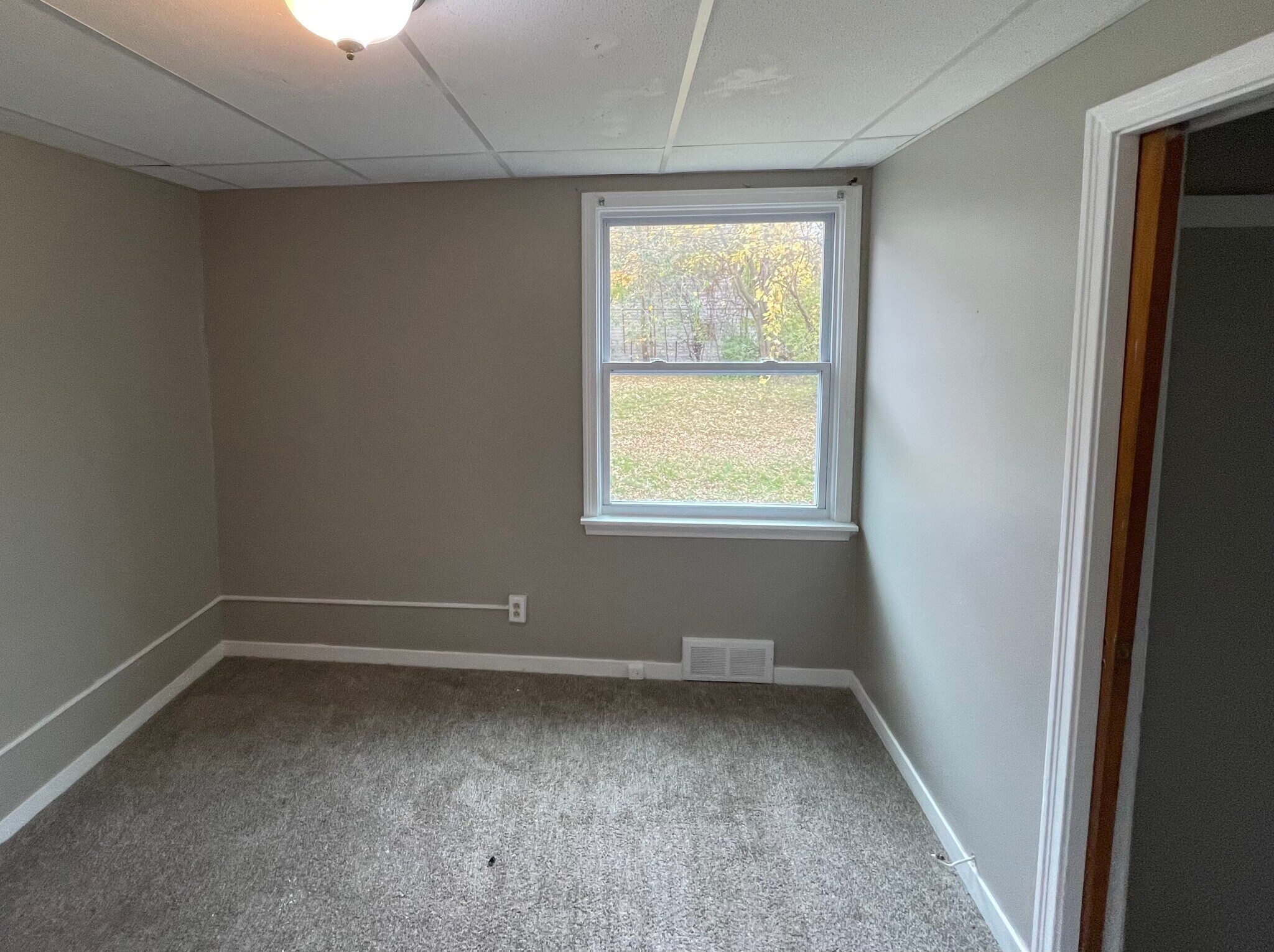 Building Photo - 127 Taunton Pl