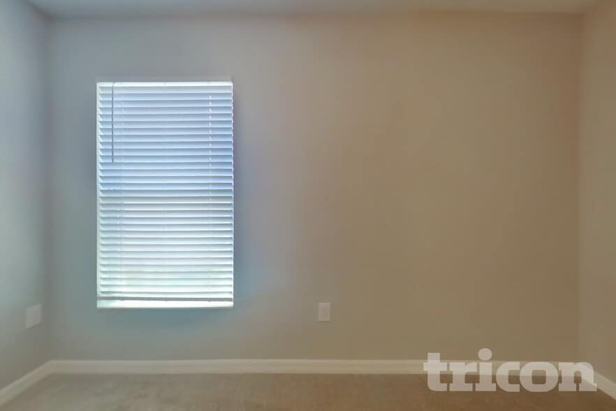 Building Photo - 1724 Broad Winged Hawk Dr