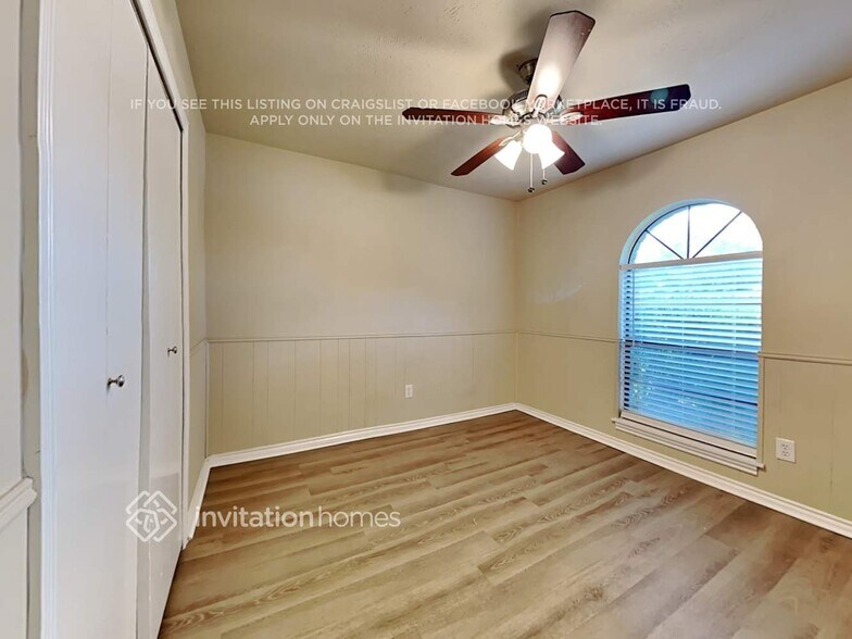 Building Photo - 5316 Nash Dr