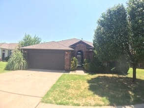 Building Photo - 16224 Panther Way