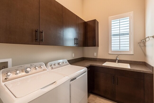 Building Photo - 13408 Machiavelli Way