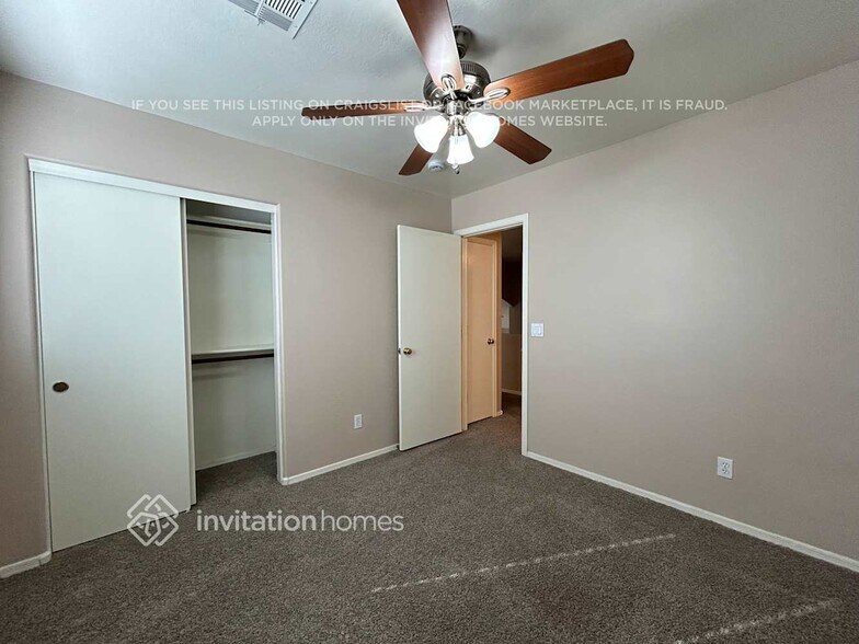 Building Photo - 15787 W Anasazi St