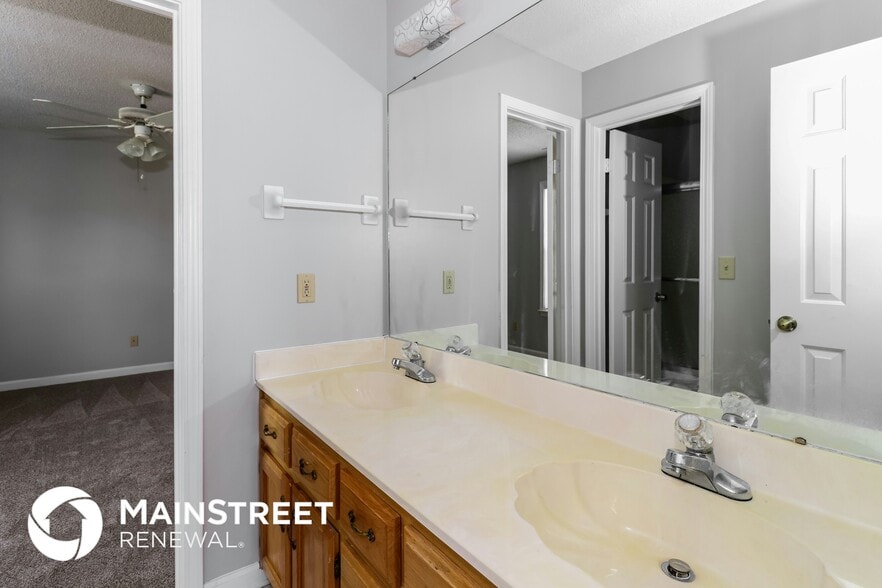 Building Photo - 1656 Sorghum Mill Dr