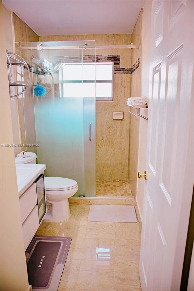 Building Photo - 15022 SW 143rd Terrace