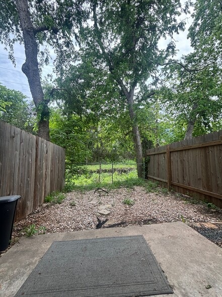 Building Photo - 3446 Willowrun Dr