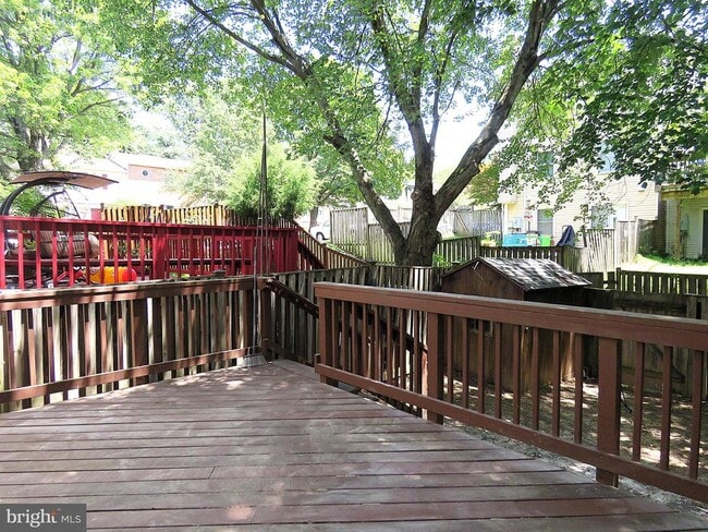 Building Photo - 3013 Hickory Grove Ct