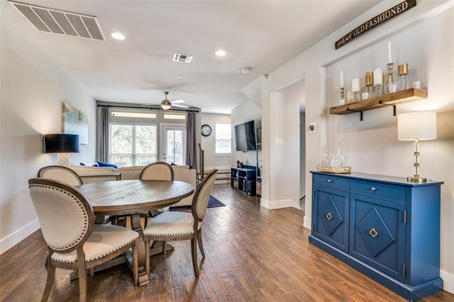 Building Photo - 1321 Palm Canyon Dr