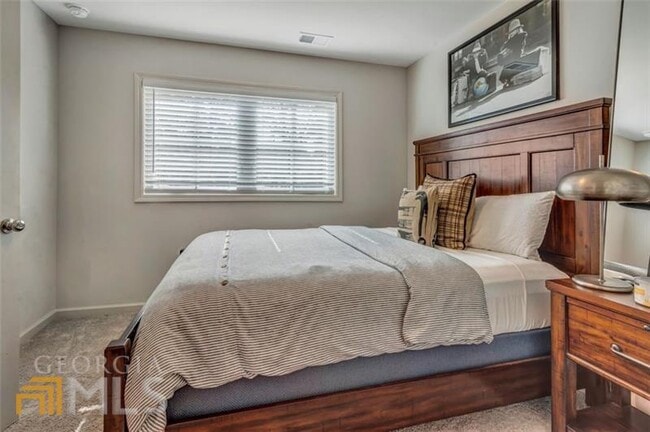 Building Photo - 2028 Bixby Byway Dr SE