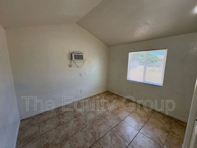 Building Photo - 38745 1/2 Campbell Dr