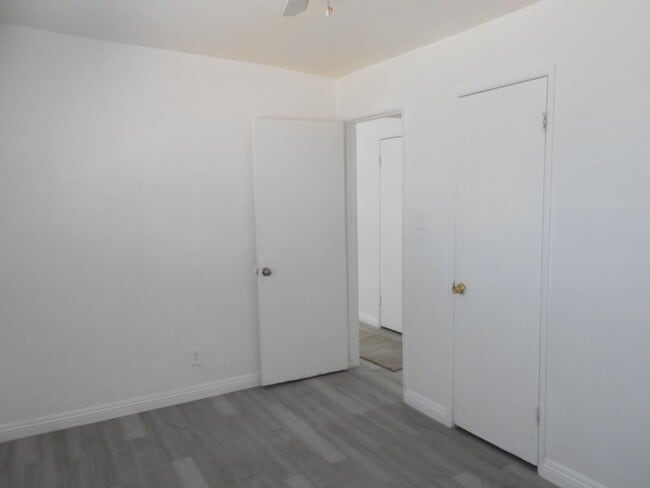 Building Photo - Charming Single-Story Home located in the Heart of Las Vegas