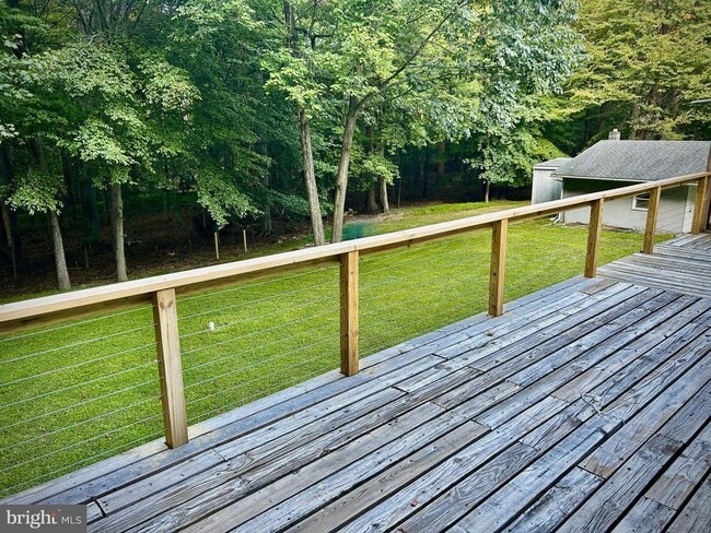Building Photo - 6405 White Oak Ct